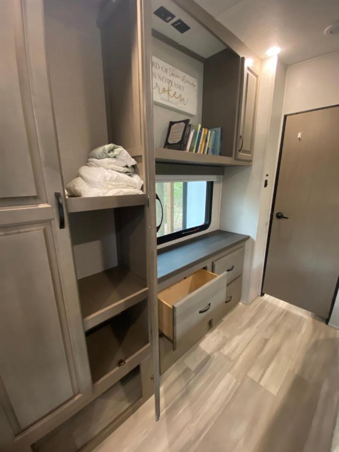 Cozy Rv Experience W/Pool+Spa Near Lake Conroe Willis Exterior foto