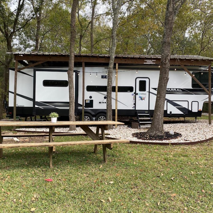 Cozy Rv Experience W/Pool+Spa Near Lake Conroe Willis Exterior foto