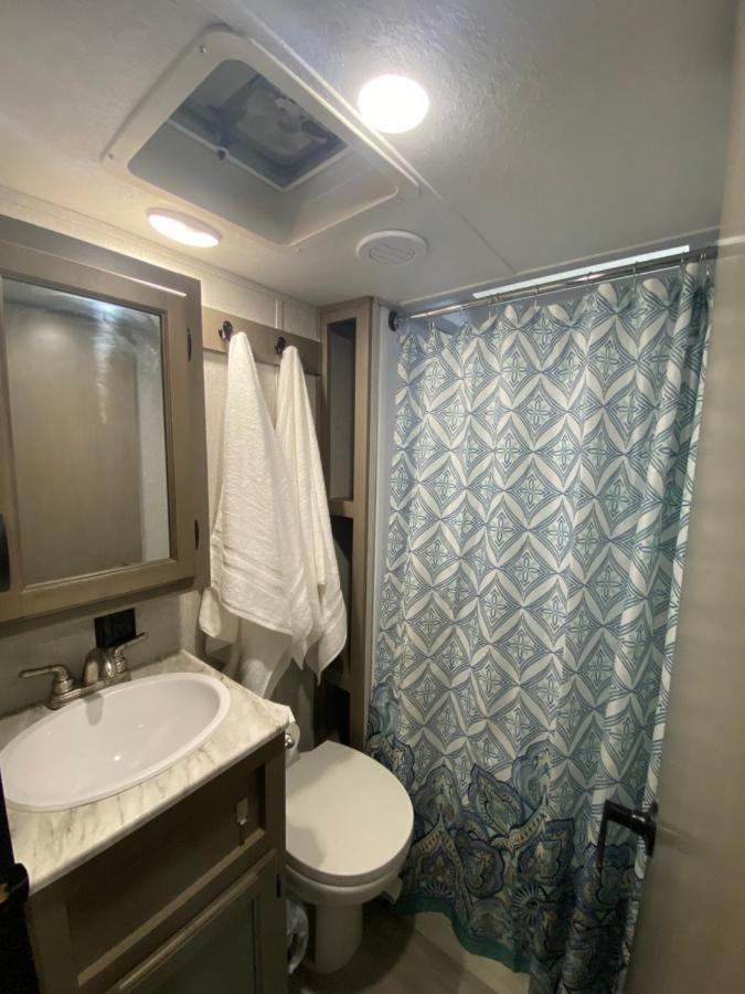 Cozy Rv Experience W/Pool+Spa Near Lake Conroe Willis Exterior foto