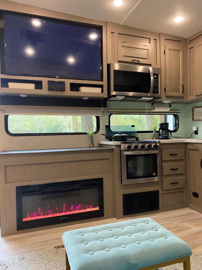 Cozy Rv Experience W/Pool+Spa Near Lake Conroe Willis Exterior foto